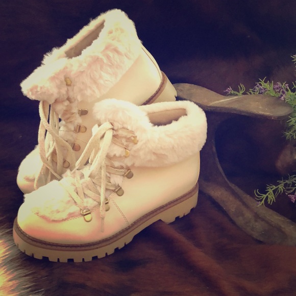 kilbourn shearling bootie